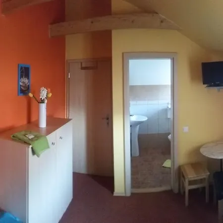 Cihelna Vendégház 3*