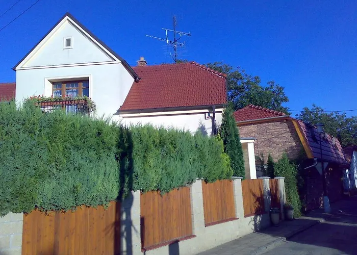 Konukevi Cihelna