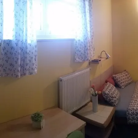 Guest house Cihelna 3*